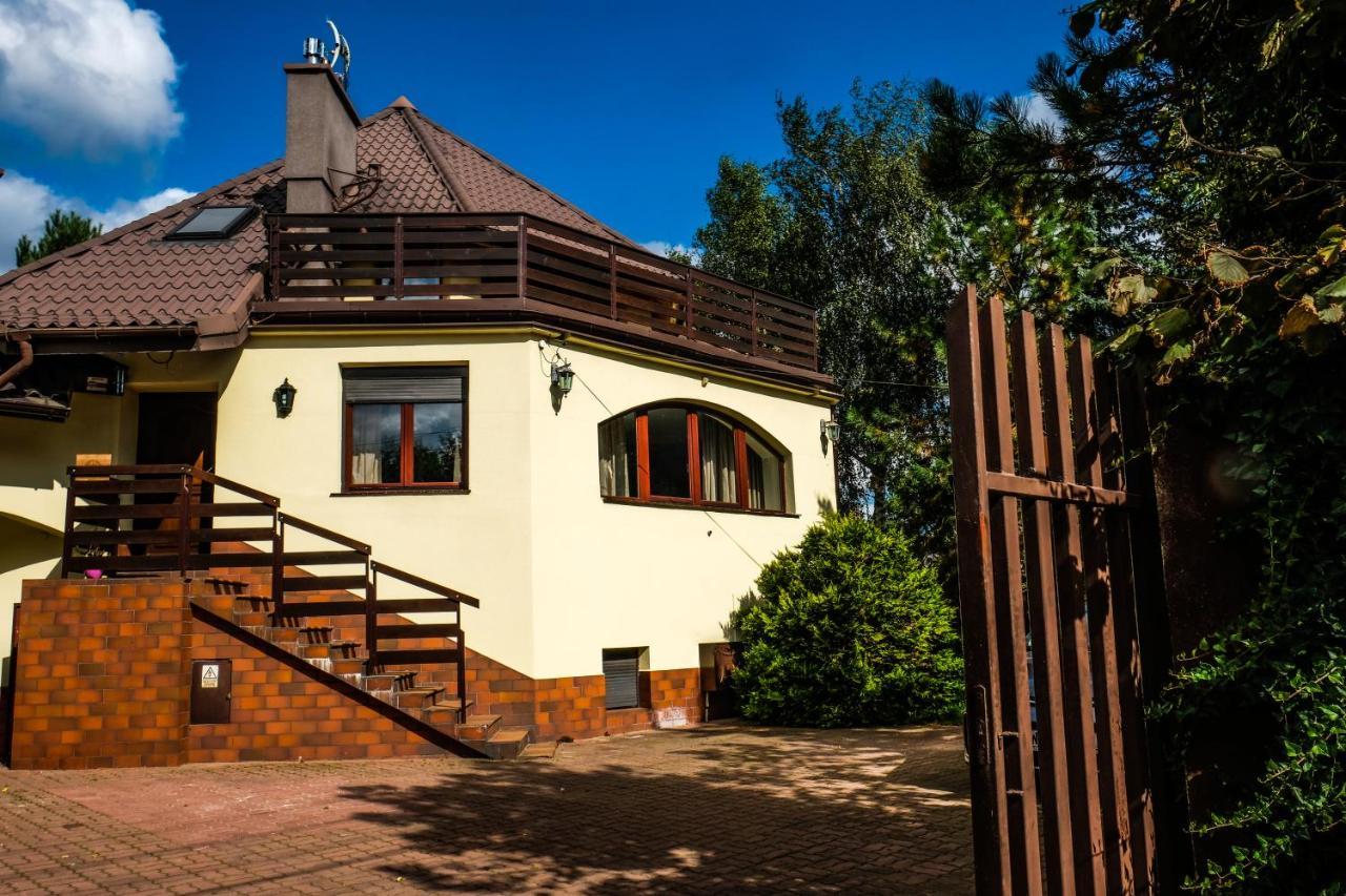 Villa 37B Bed And Breakfast Varsóvia Exterior foto